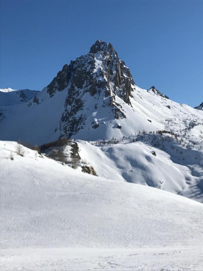 Rifugio Lou Lindal Hotel Canosio Bagian luar foto